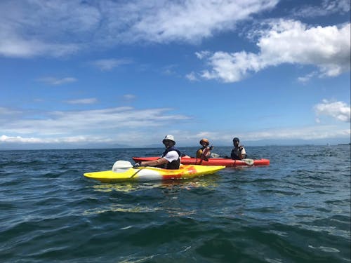 休日は琵琶湖でのアクティビティなど交流もします