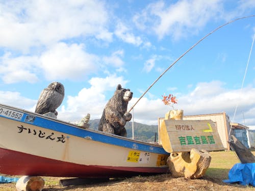 吉里吉里国の看板アニマルたちがお出迎え