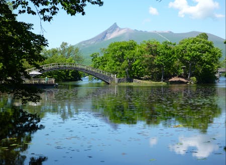 日本新三景に選定されている大沼国定公園と秀峰蝦夷駒ケ岳