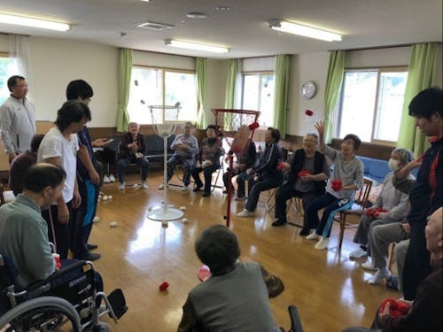 介護予防事業(玉入れ)