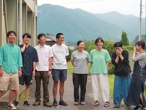 20代~40代の職員は全員が移住者。様々な経歴を持ったユニークな仲間