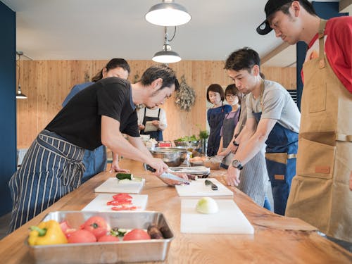 スタッフ全員が参加してのフードロス研修