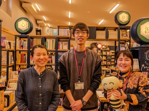 現在の司書3人