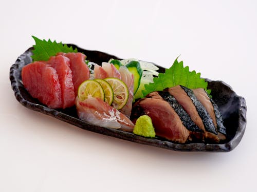 海の駅東洋町で提供しているお刺身!スタッフの皆さんが一生懸命作ってます!