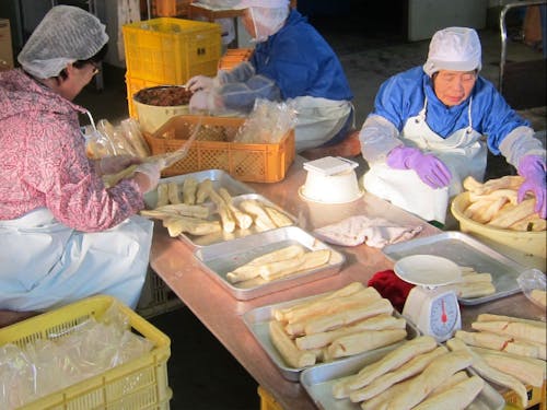 現在は平均年齢70歳のメンバーで作られる「ときわ漬け」