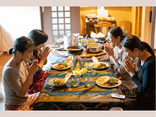 楠部さんの「ゲストハウスもらいもん」でのワンシーン