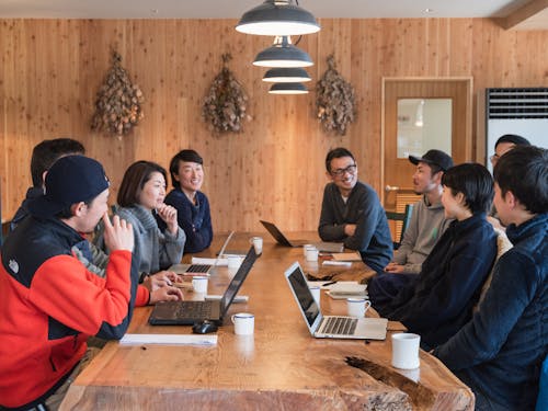 スタッフミーティングの様子