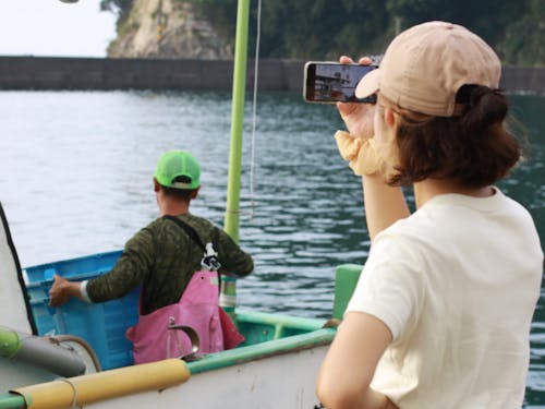 漁師さんの所へも突撃取材♪