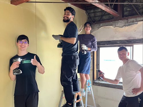 新しくできるシェアハウスをDIY!みんなでつくっていくシェアハウスを大切にしています。