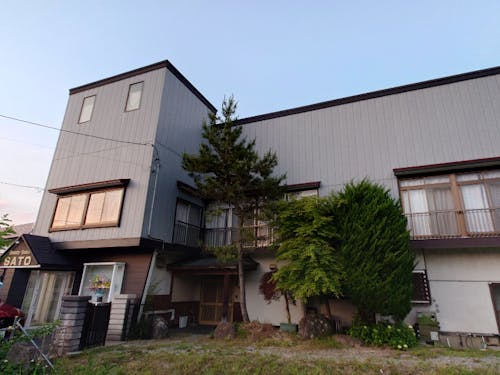 シェアハウス型移住体験住宅の外観