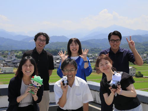 集合写真:みんなで一生懸命サポートします!