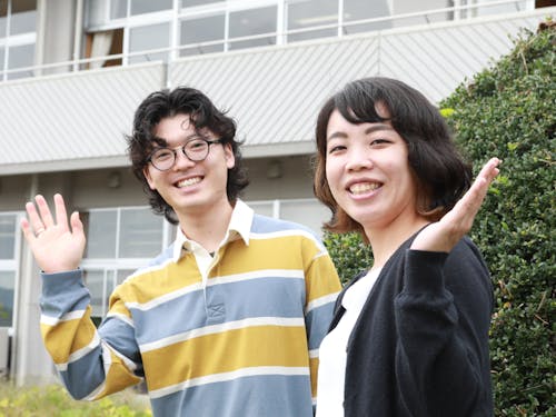 地域おこし協力隊 岡嵜(写真左)・熊谷(写真右)