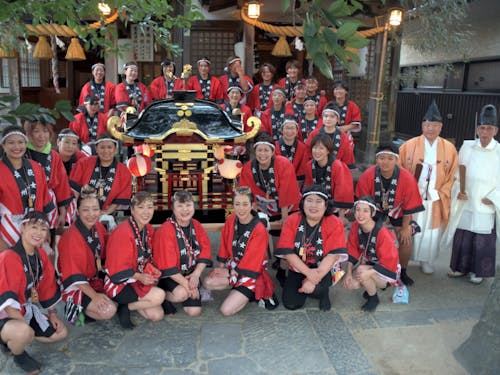 昨年の女神輿メンバー