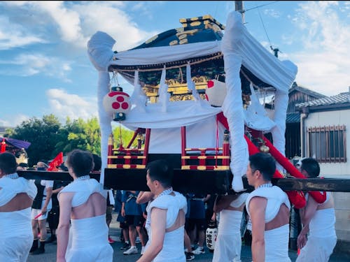 神輿も力強くてかっこいい！