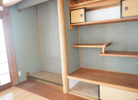 古民家の趣を残しつつ