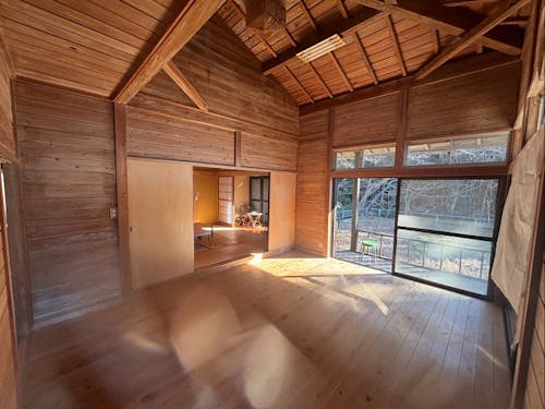 空き家現地調査ではお家の中も全て見ます。