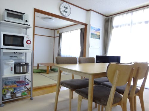 掃除や修繕など体験住宅の管理業務は地味だけど大切な仕事です