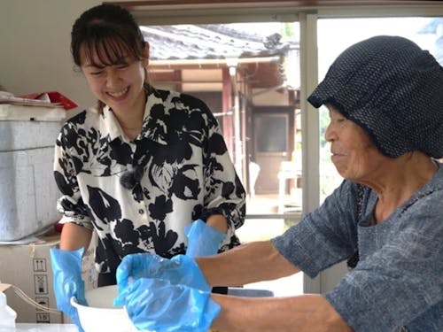 プロのおばあちゃんに教わる味噌づくり