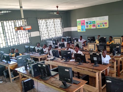 ガーナ海外協力隊プロジェクト IT教育支援