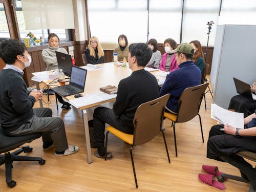 従業員数は14名