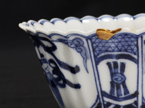 金継ぎは、陶芸と漆芸が融合した修復文化。