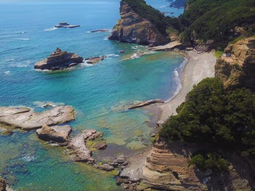 東西南北、様々な色の海を眺めることができます。本当にきれい!