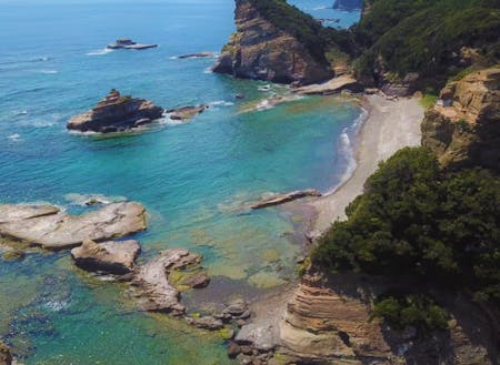 東西南北、様々な色の海を眺めることができます。本当にきれい!