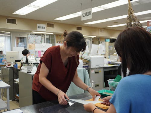 窓口業務を通じて住民さんとコミュニケーション