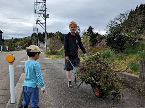 引越し後の庭の手入れも自前で行いました!