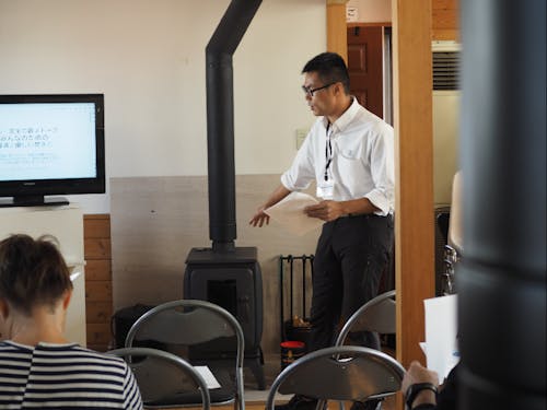 イベントでは実際に薪ストーブを使って使い方をお伝えします