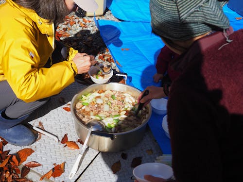 作業後の芋煮は身体に染み渡ります〜