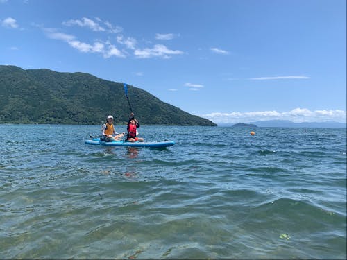 琵琶湖でカヤック。住んでいるところから車で10分も走れば琵琶湖が見えてくる