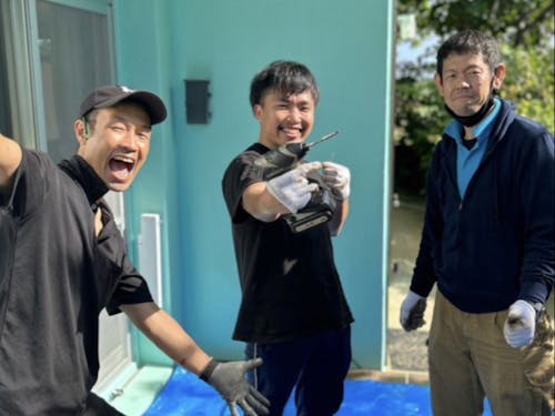 ガテン系っぽくない明るい先輩たちといっしょに働きましょう〜!