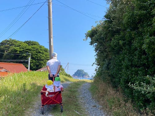 山も海も近く、両方楽しめるのが山口県阿武町の特徴。もちろん温泉も!