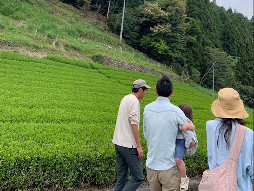 実際に里山を歩いて体験☆