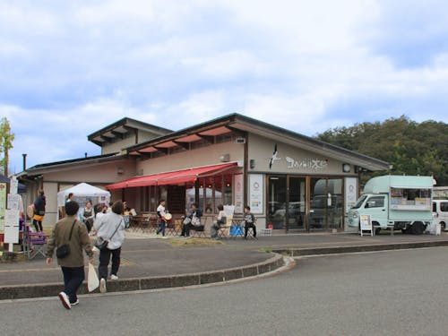 イベント「コウノトリ感謝祭」の様子