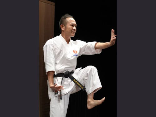 鍼灸×空手×薬膳カフェで起業した花城さん