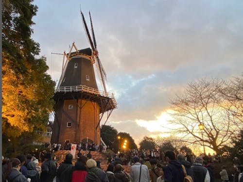 TOSOH PARK永源山のゆめ風車と初日の出のコラボレーションは周南市ならでは!