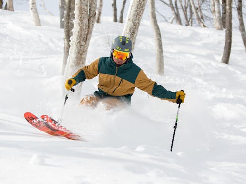 冬はスキーのインストラクター…