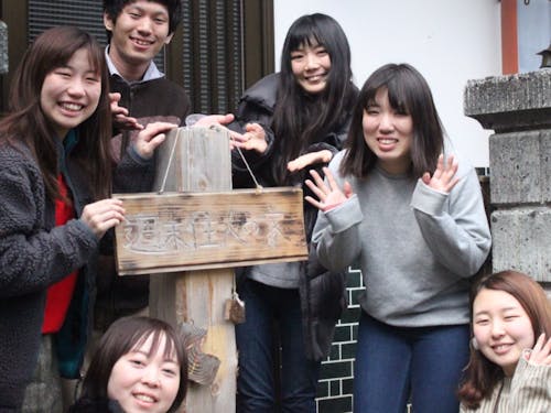 社会人も学生も関係なく仲間