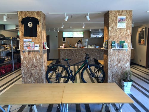 アウトドアステーション内観