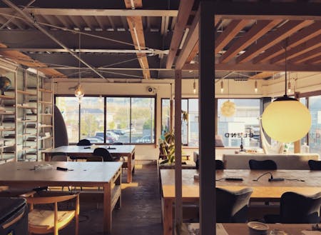 コワーキングスペース「BLEND-Coworking」。(杉山さん提供。2020年撮影)