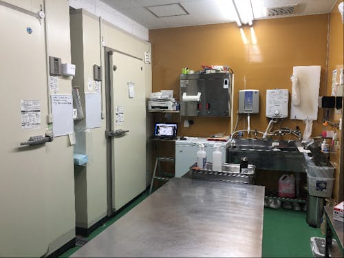 加工施設の内部