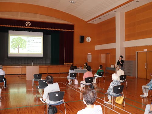 地域おこし協力隊活動報告会の様子