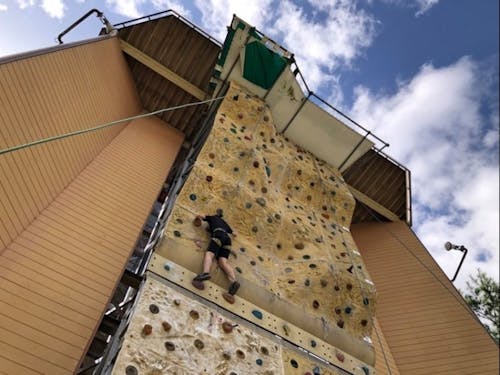 県有のボルダリング施設