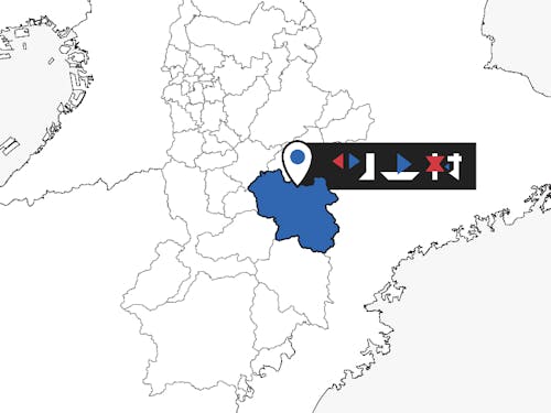 川上村は奈良県の東に位置しています。山を挟んだ隣は三重県です。