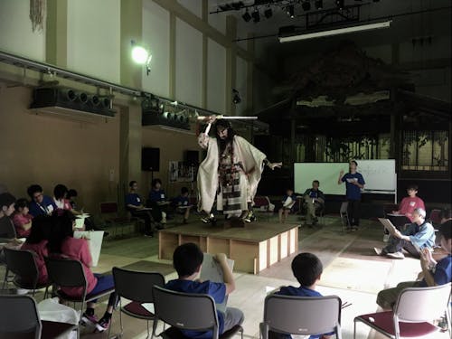 未来創生塾で祇園祭で登場する生人形スサノオを間近でデッサン