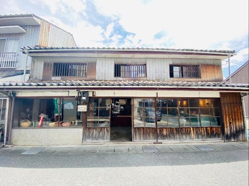 生まれ変わりました!