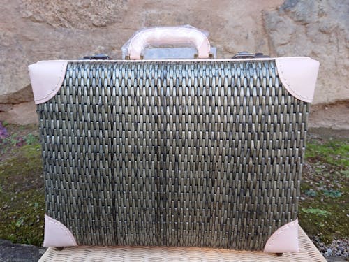 柳ごおりのアタッシュケース