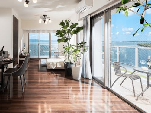 湖面を見ながら暮らす贅沢